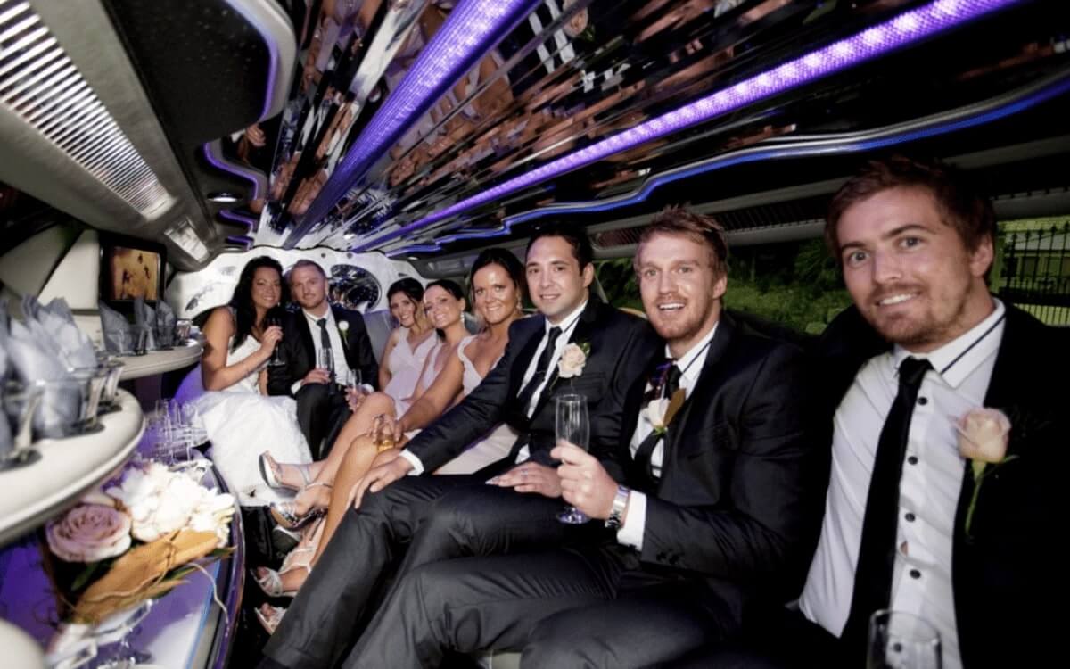 Chrysler Limousine – Two Toned