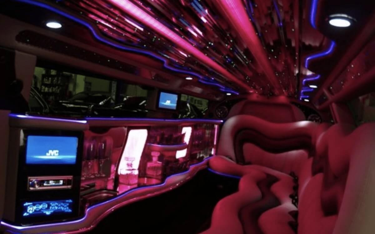chrysler-limousine-two-toned-05
