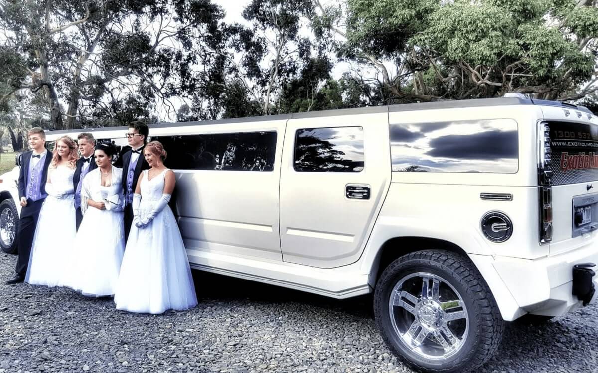 hummer-super-stretched-limousine-03