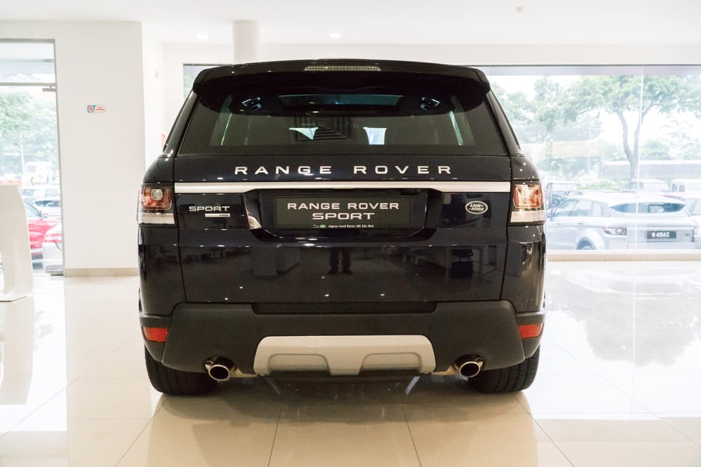 Land Rover Sports – Black