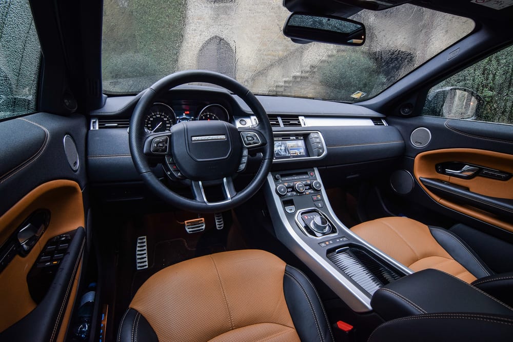 Land Rover Sports – Black