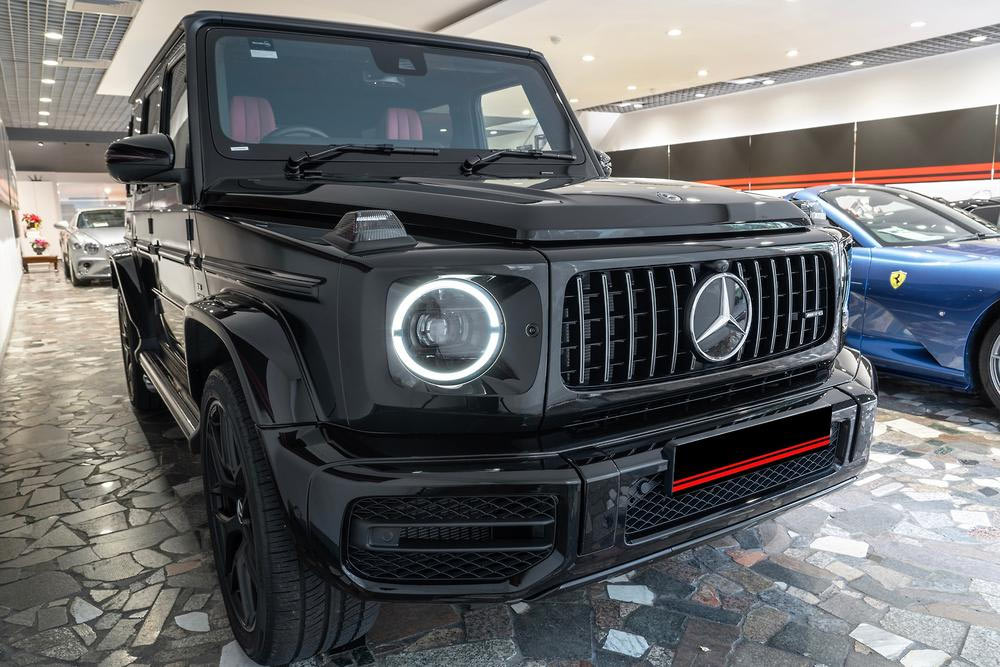 mercedes-benz-G63-AMG-black-img02