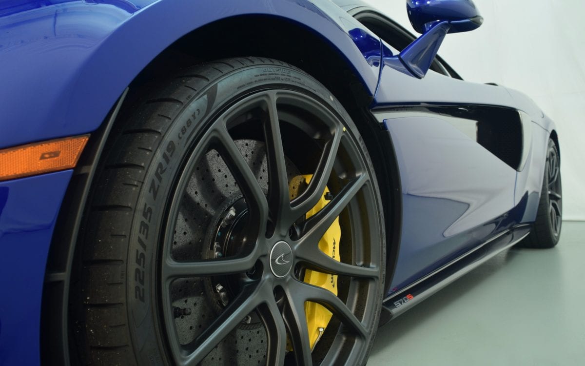 McLaren-570s-coupe-08